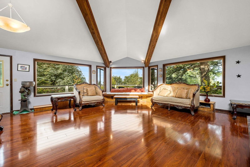8379 Chelmsford Place