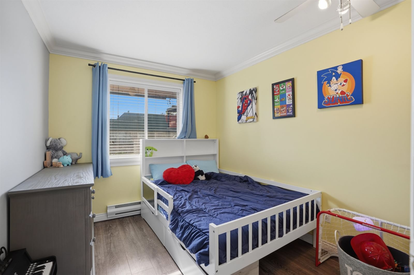 Listing Image 22