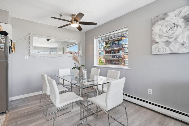 331 - 22661 Lougheed Highway
