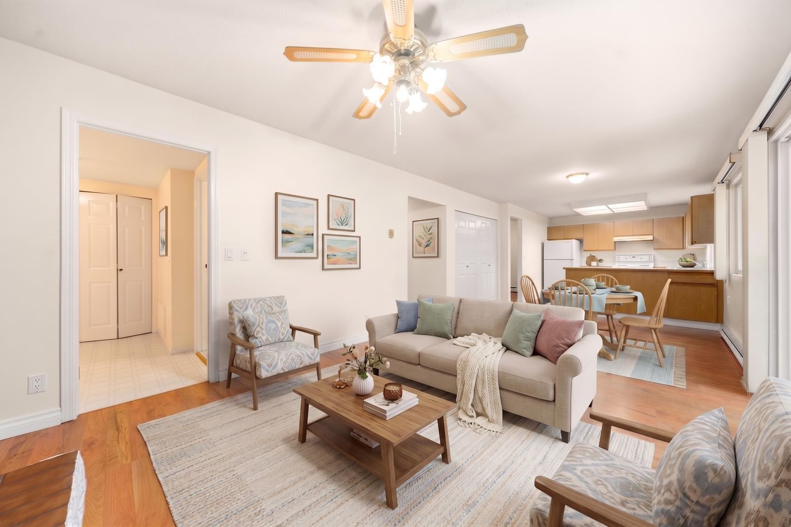 Listing Image 5