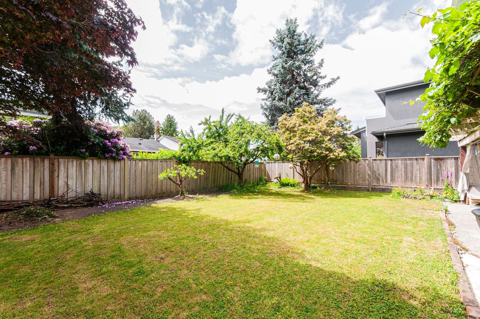Listing Image 20