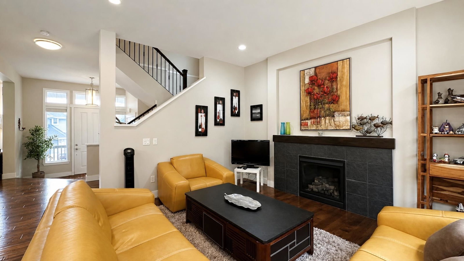 Listing Image 5