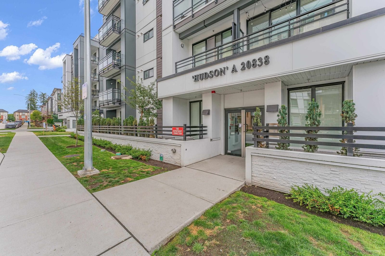 Listing Image 9