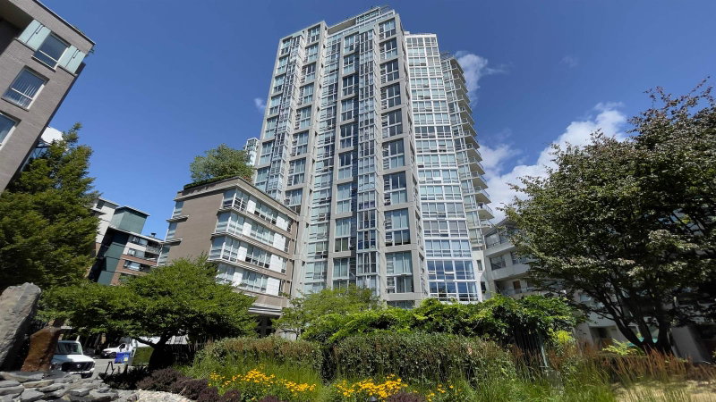 1228 Marinaside Crescent #605, Vancouver, British Columbia