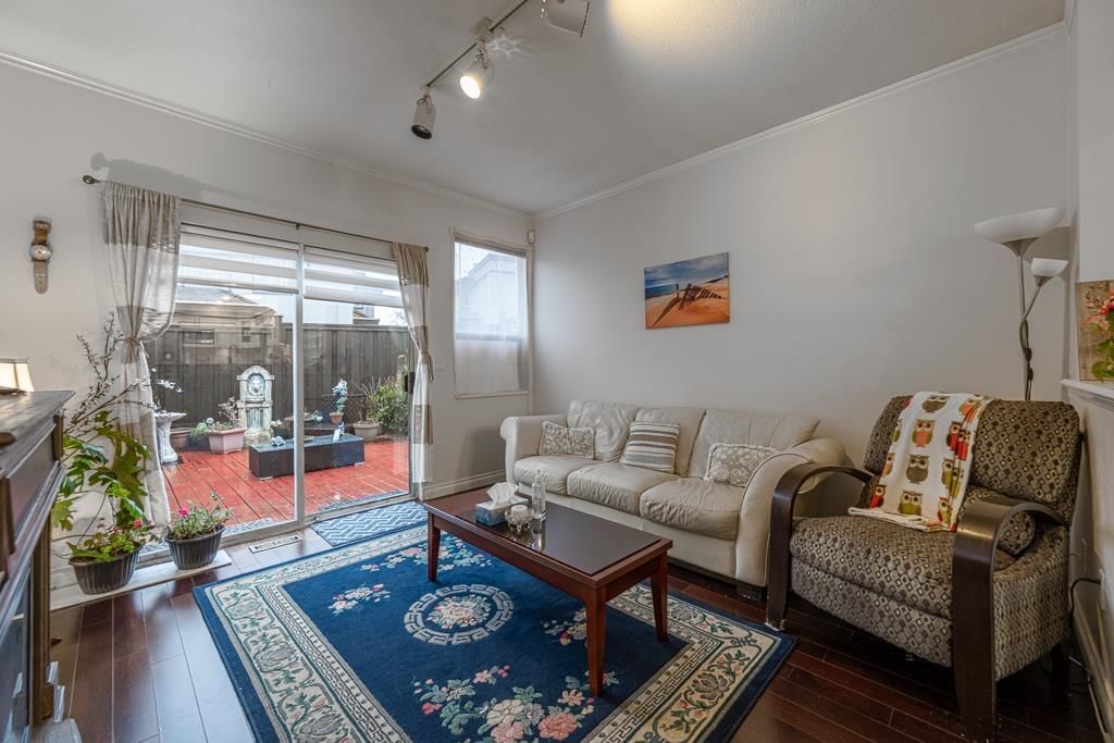 Listing Image 19