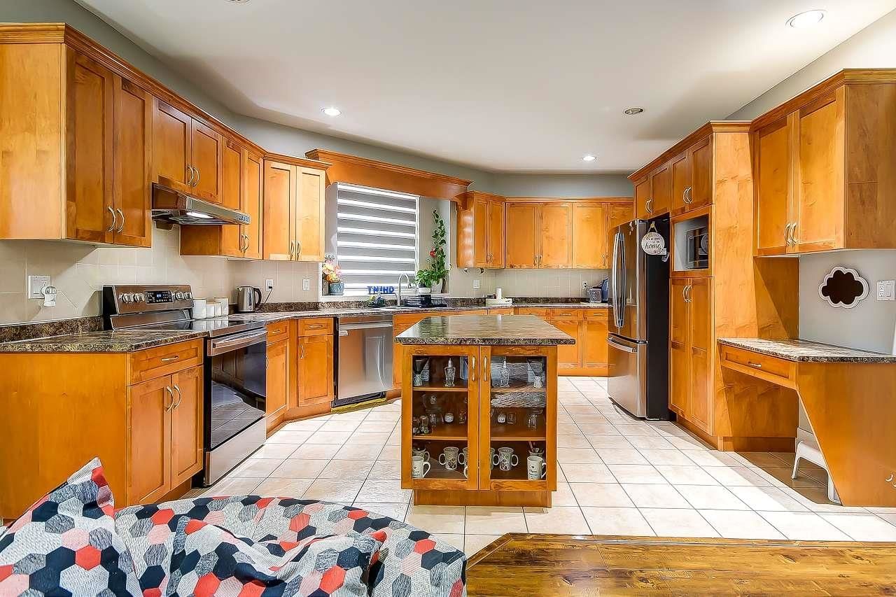 Listing Image 12