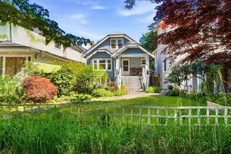 433 18th Avenue W, Vancouver, British Columbia