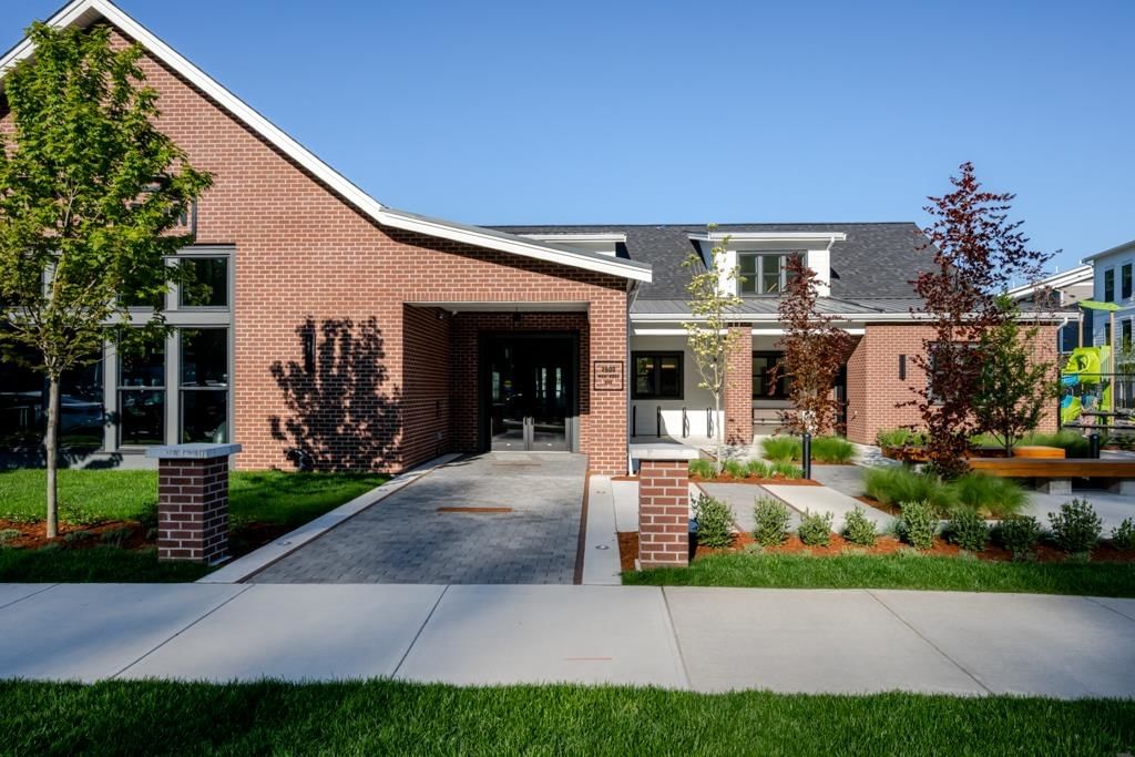 Listing Image 27