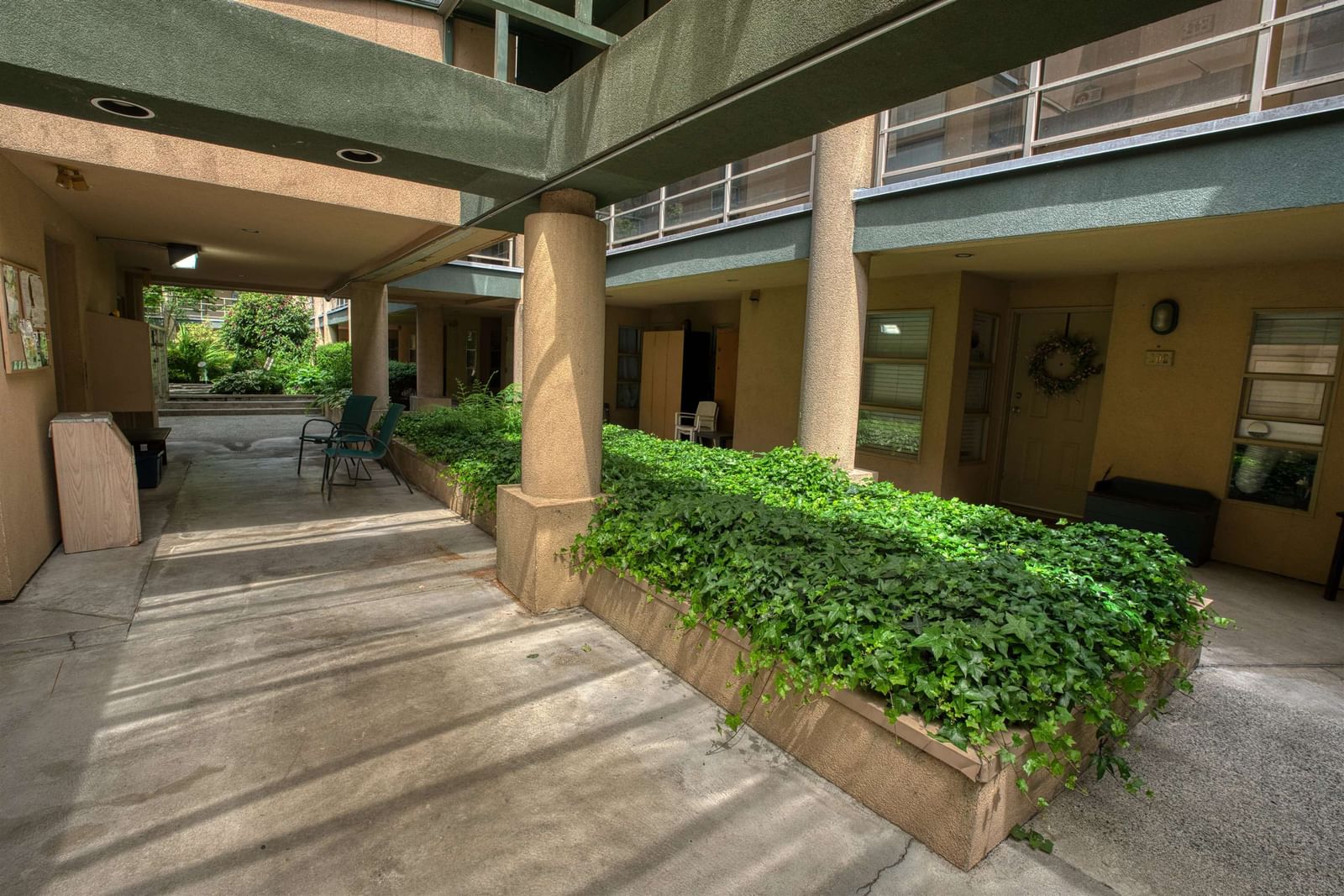 Listing Image 16