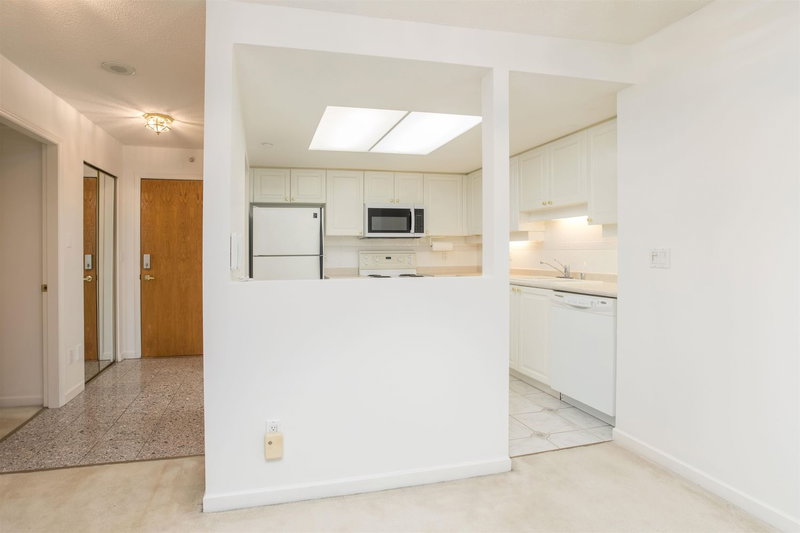 1003 - 1185 Quayside Drive