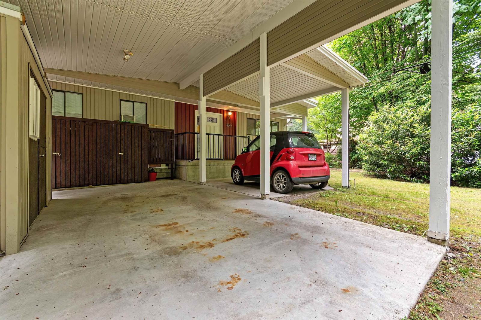 Listing Image 36