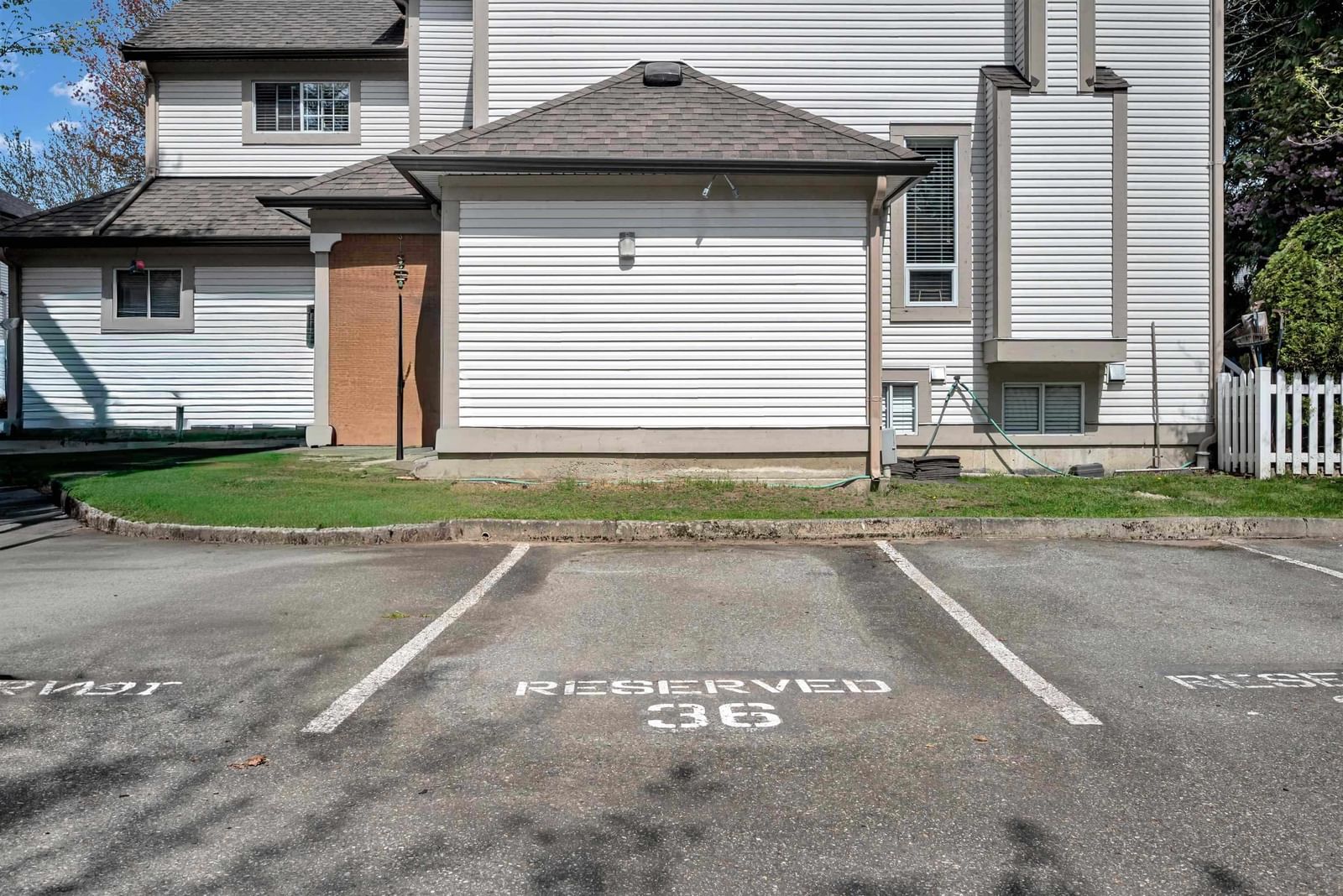 Listing Image 29