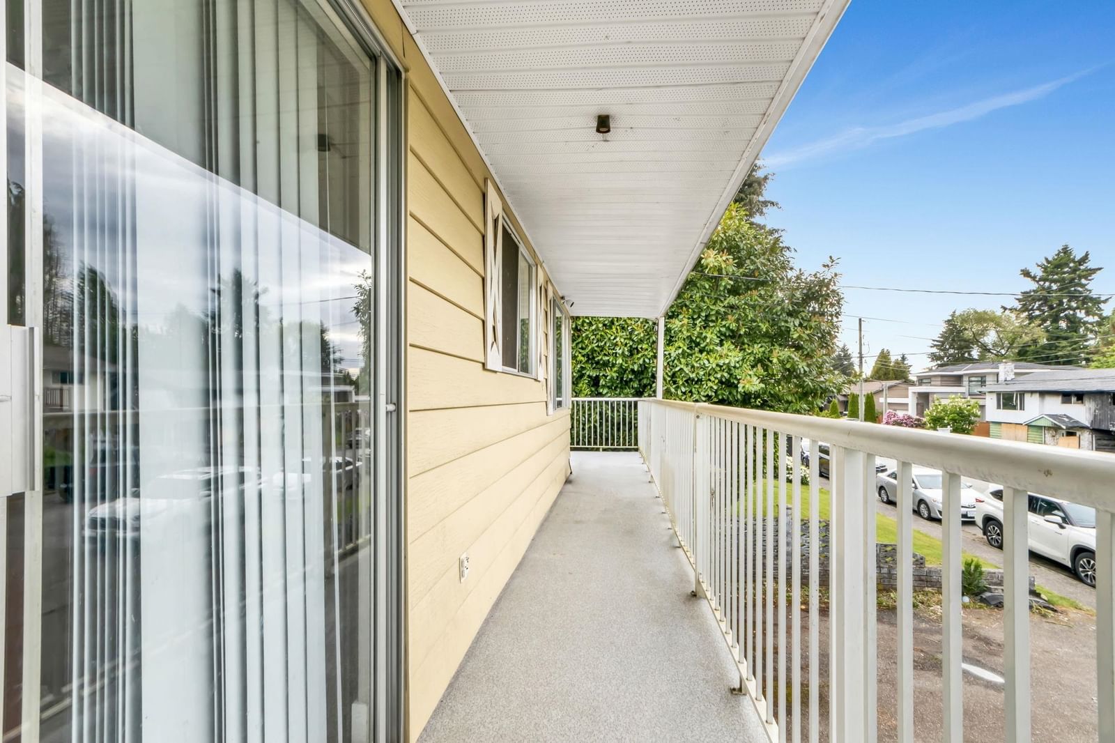 Listing Image 16