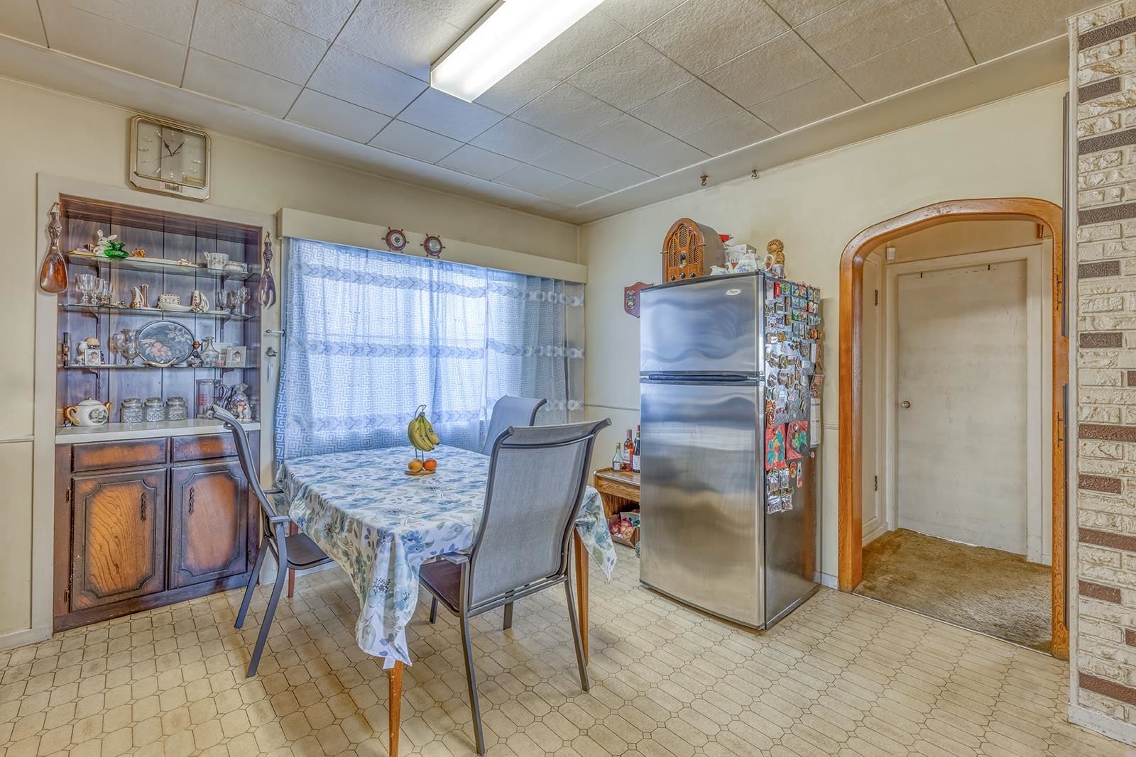 Listing Image 6
