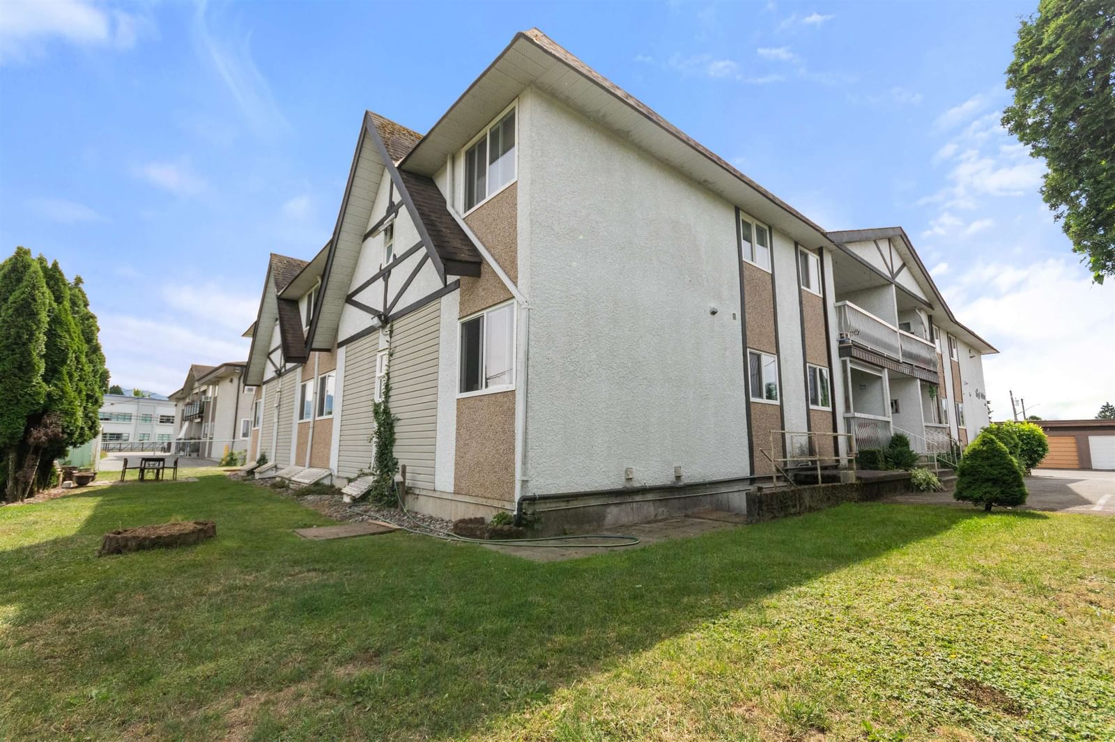 Listing Image 29