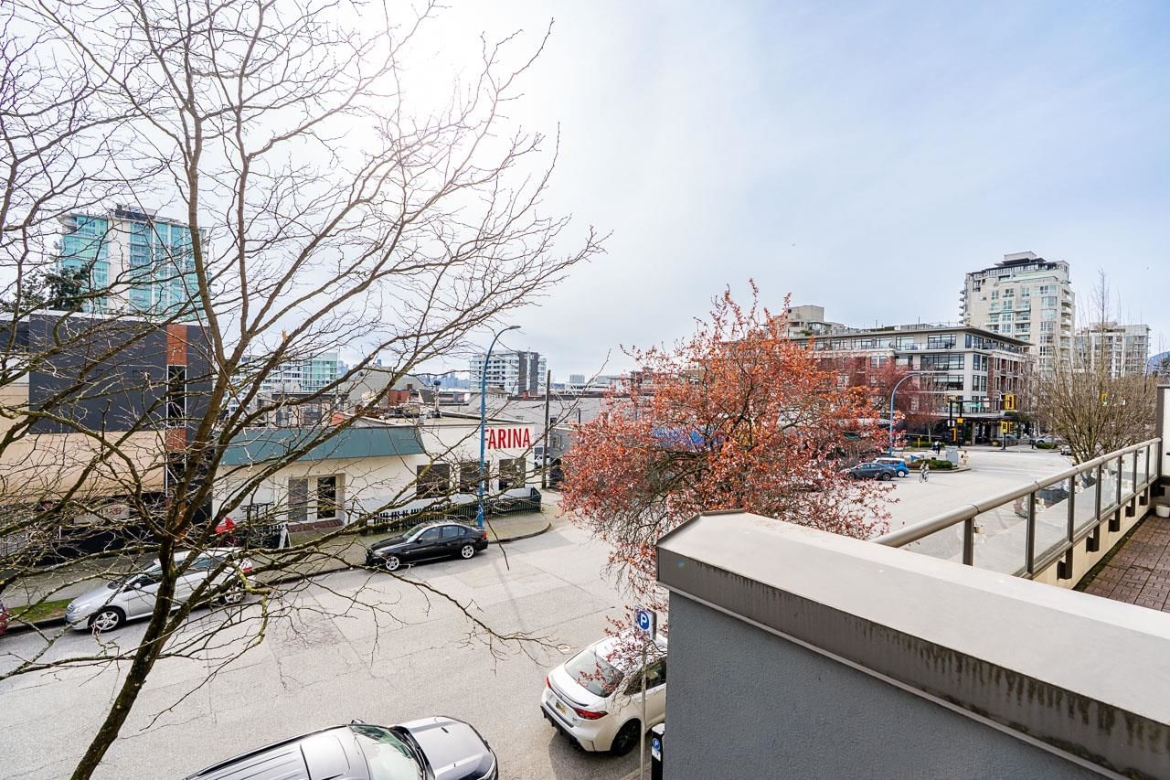 Listing Image 25