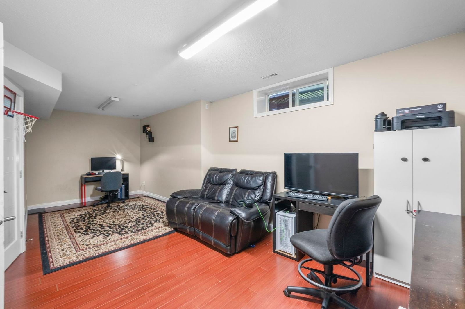 Listing Image 22