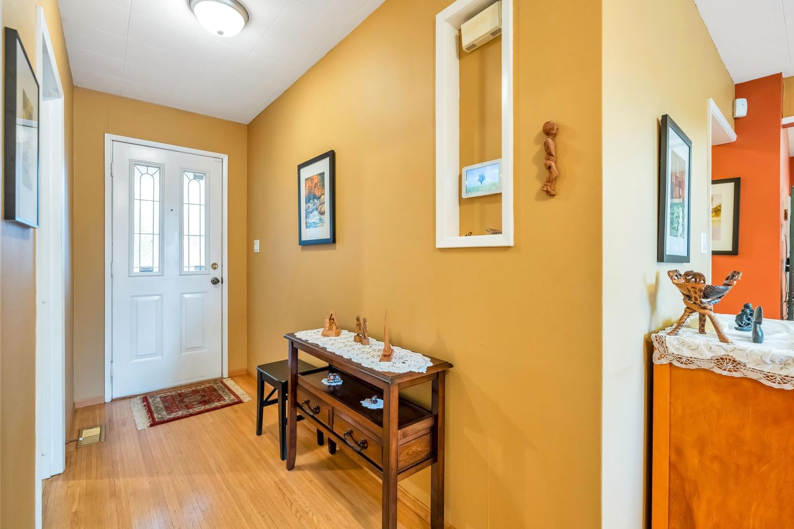 Listing Image 11
