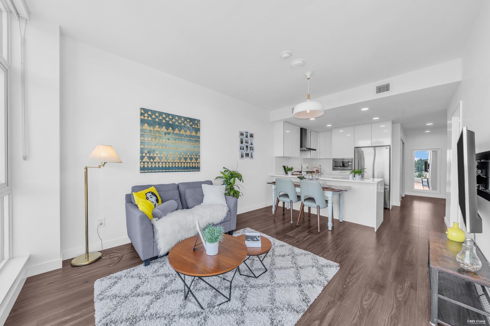 Listing Image 12