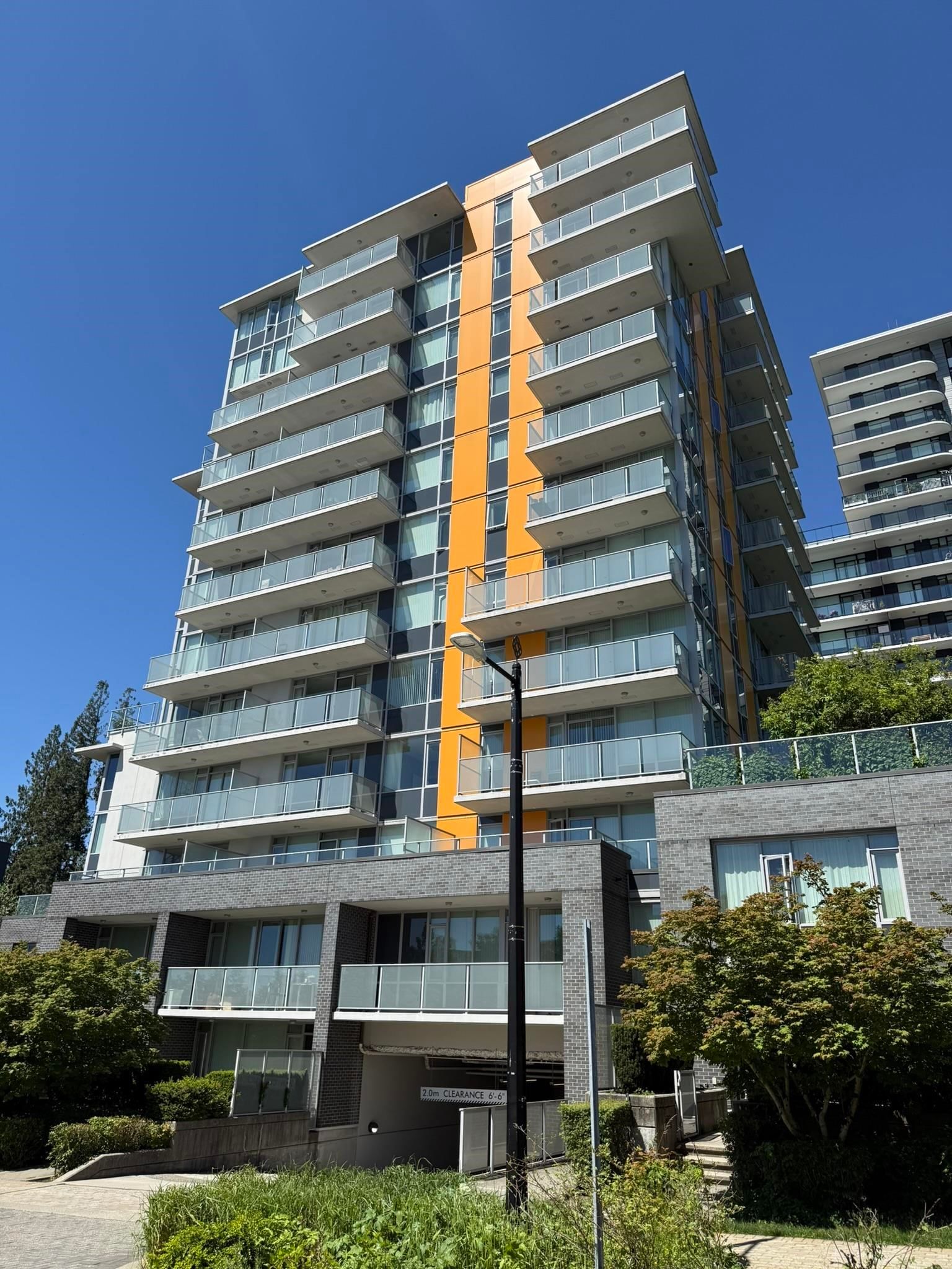 Listing Image 11
