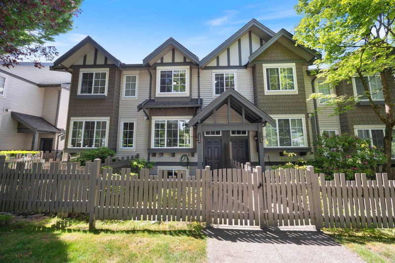 3299 Beaverbrook Drive, Burnaby, British Columbia