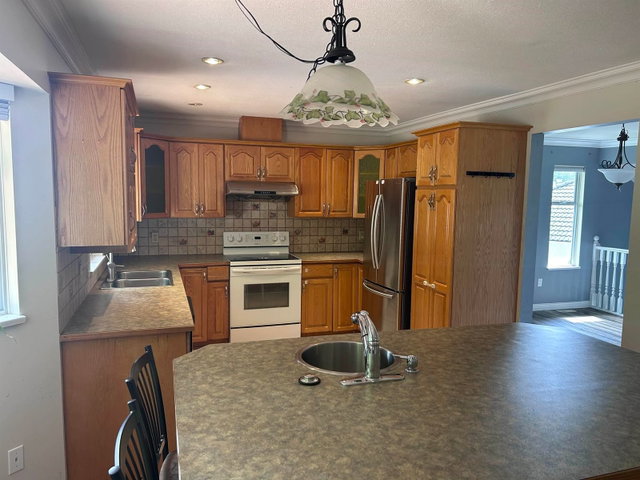 30922 Sandpiper Place