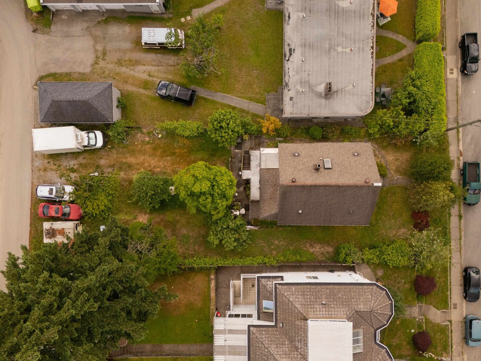 Listing Image 9