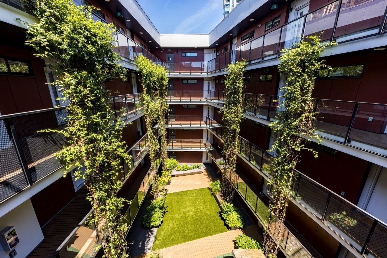 Listing Image 3
