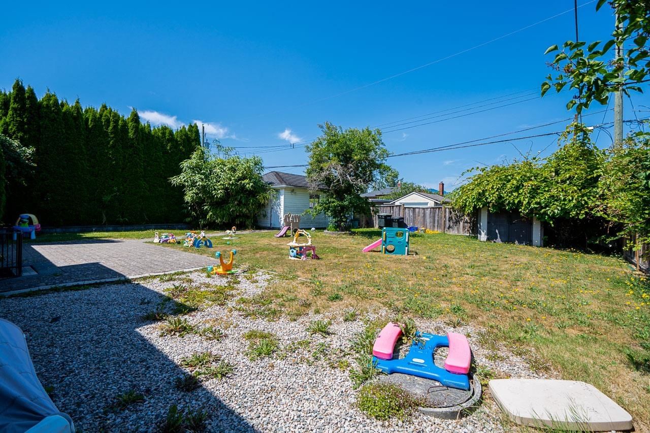 Listing Image 30