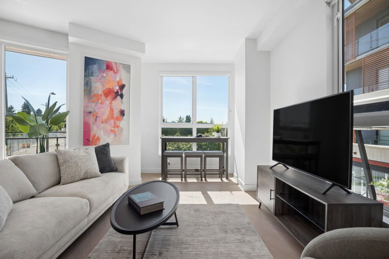 204 - 333 St. Davids Avenue