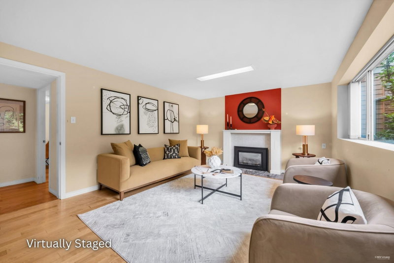 2705 Henry Street