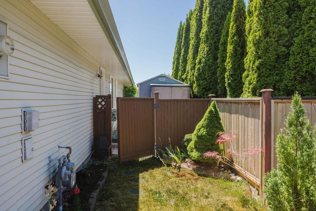 Listing Image 32