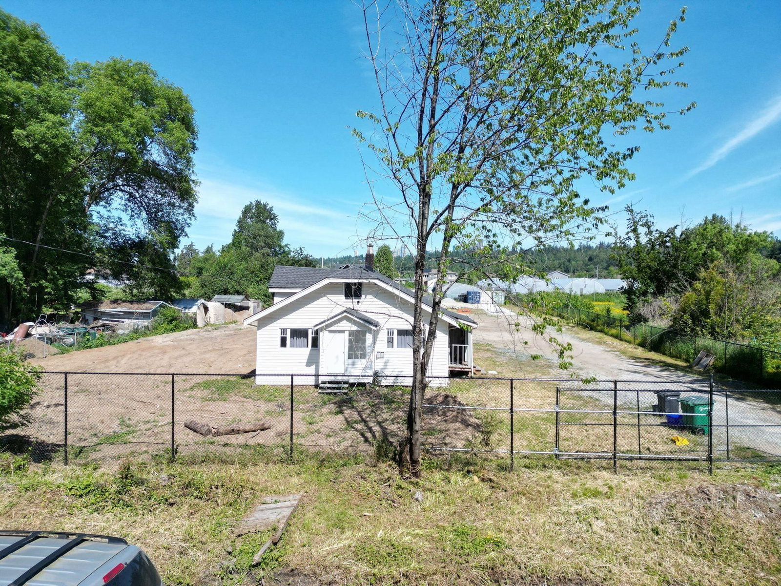 Listing Image 11