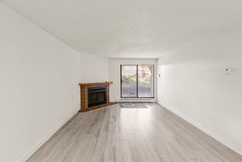 162 - 7293 Moffatt Road