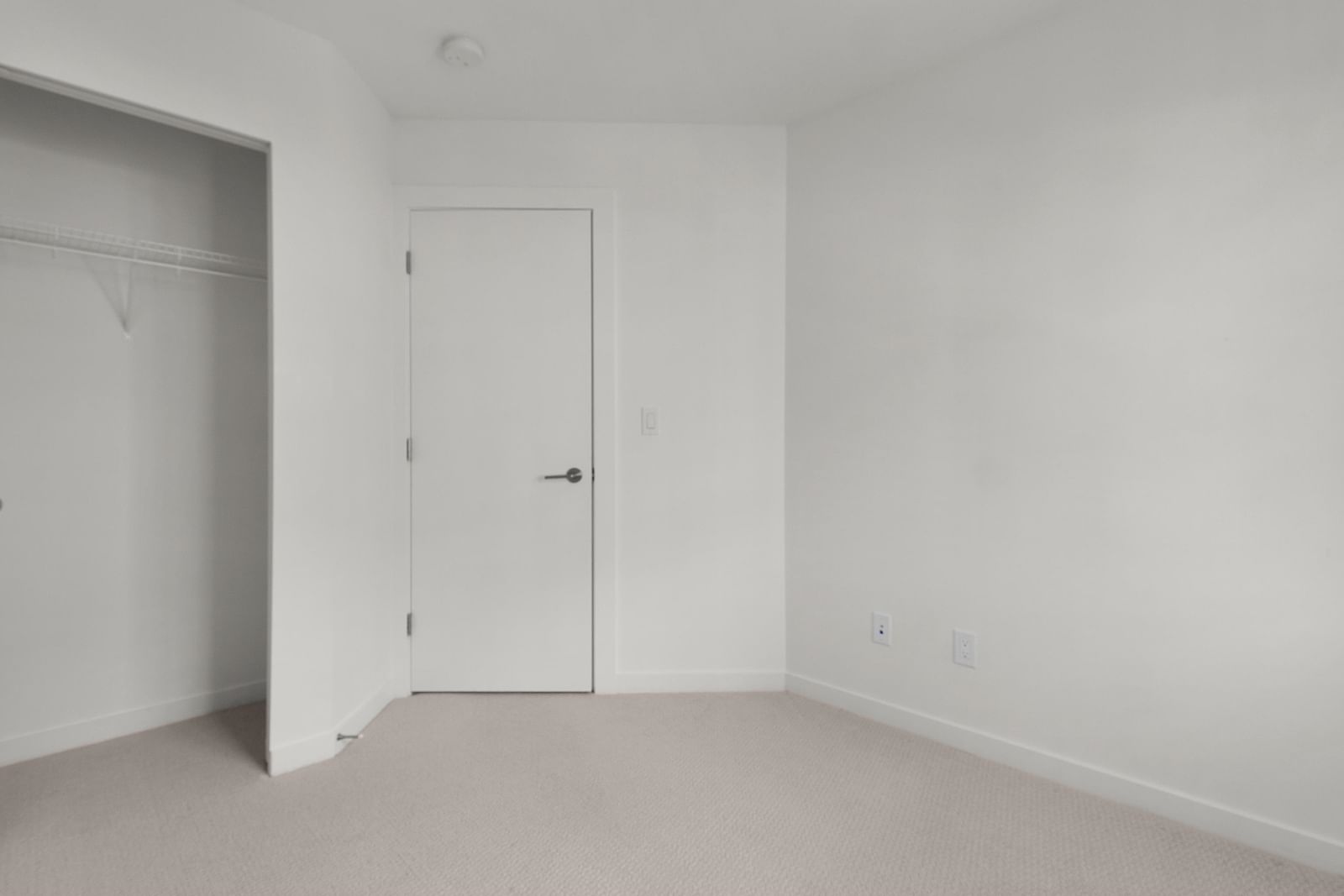 Listing Image 30