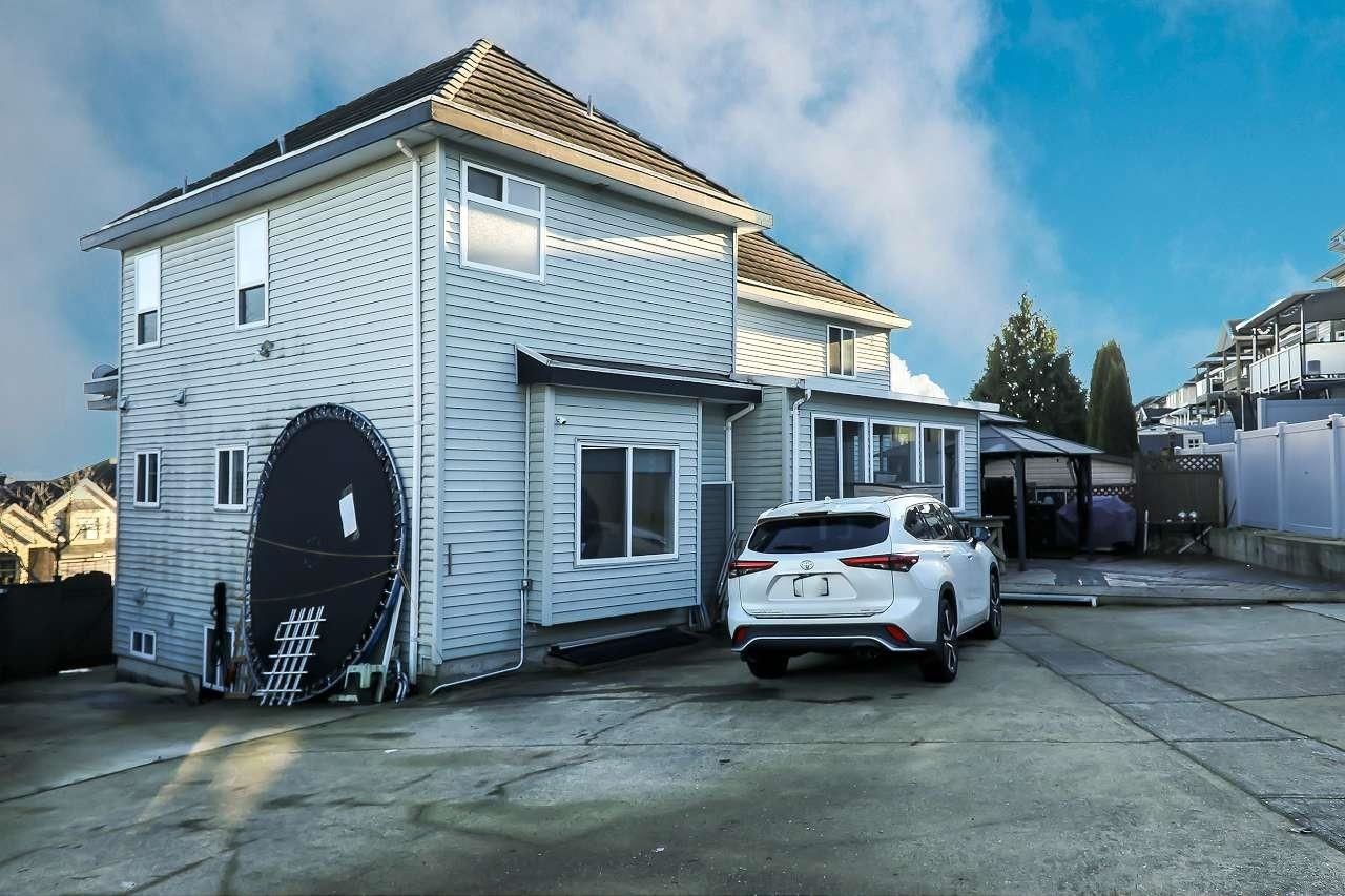 Listing Image 31