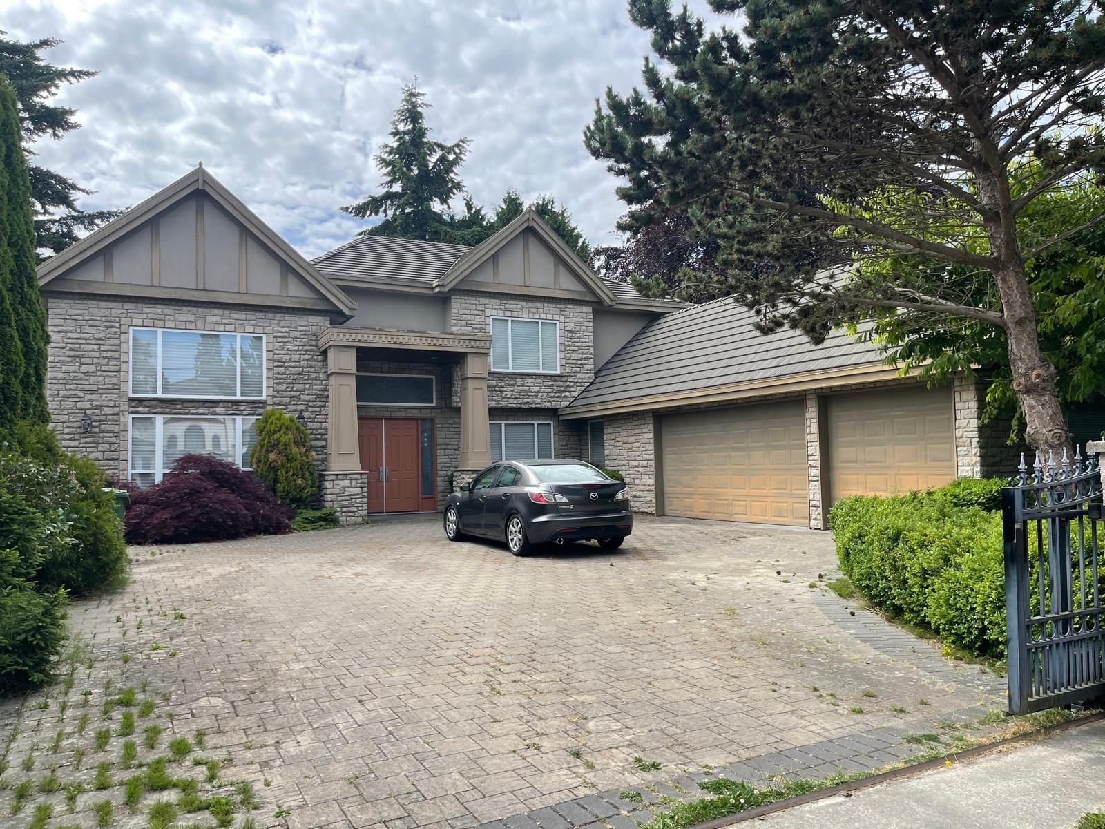 Listing Image 5