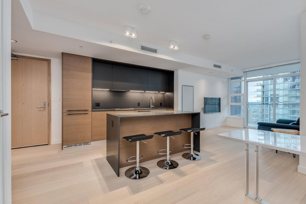 2609 - 1289 Hornby Street 5