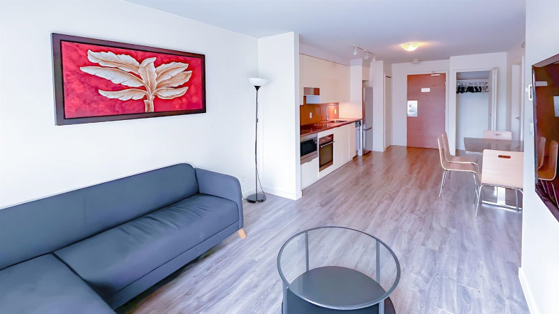 502 - 161 West Georgia St
