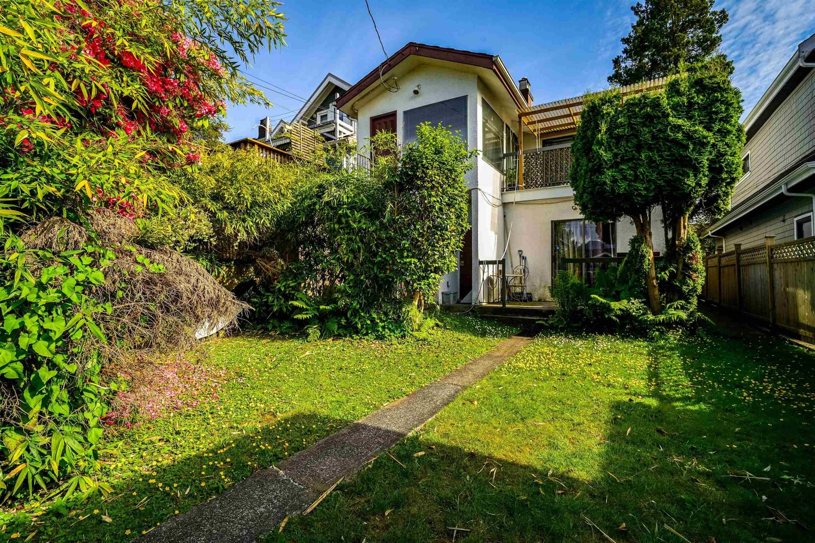 Listing Image 3