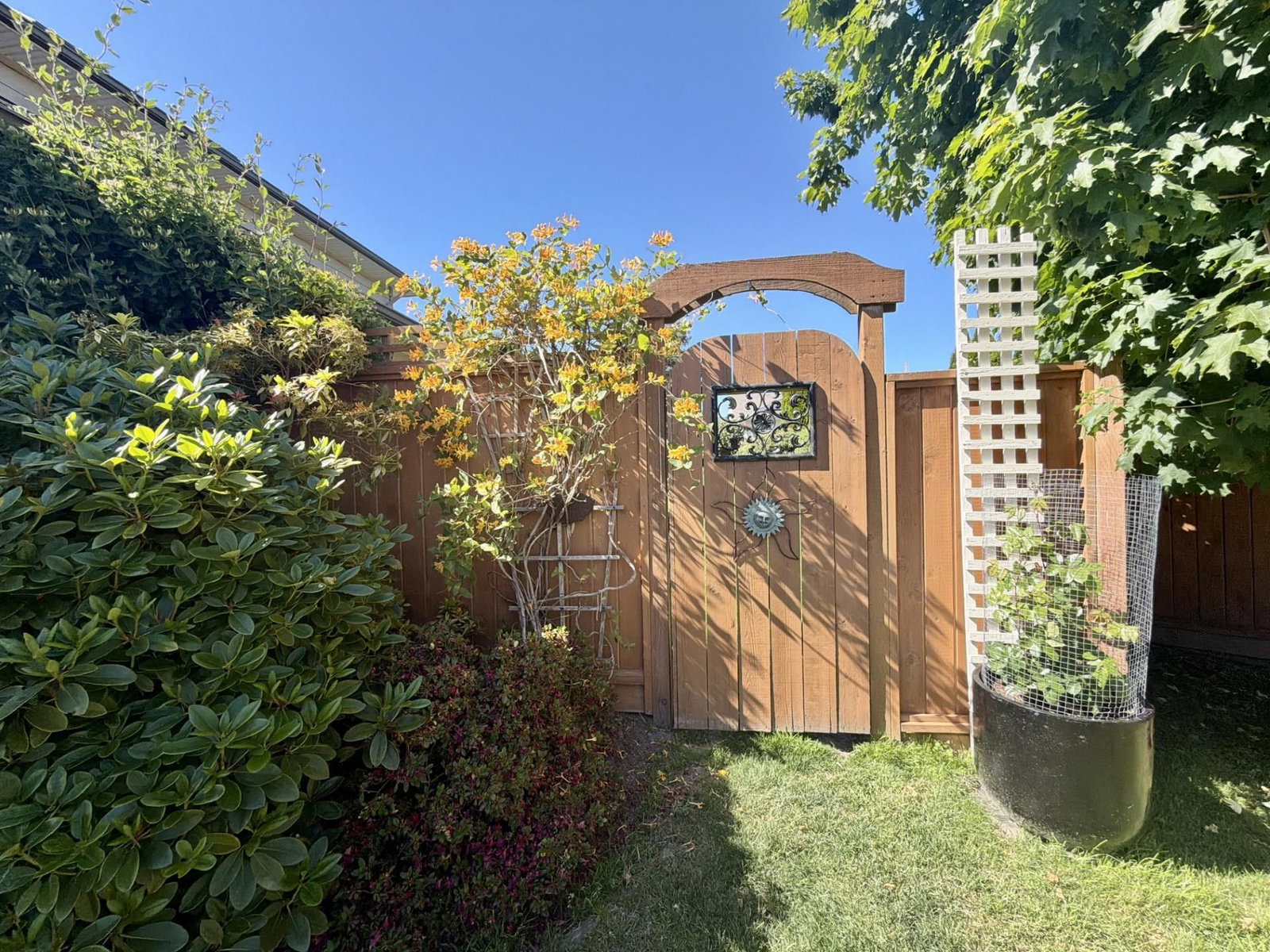 Listing Image 15