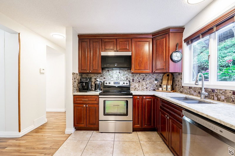 2995 Corona Drive