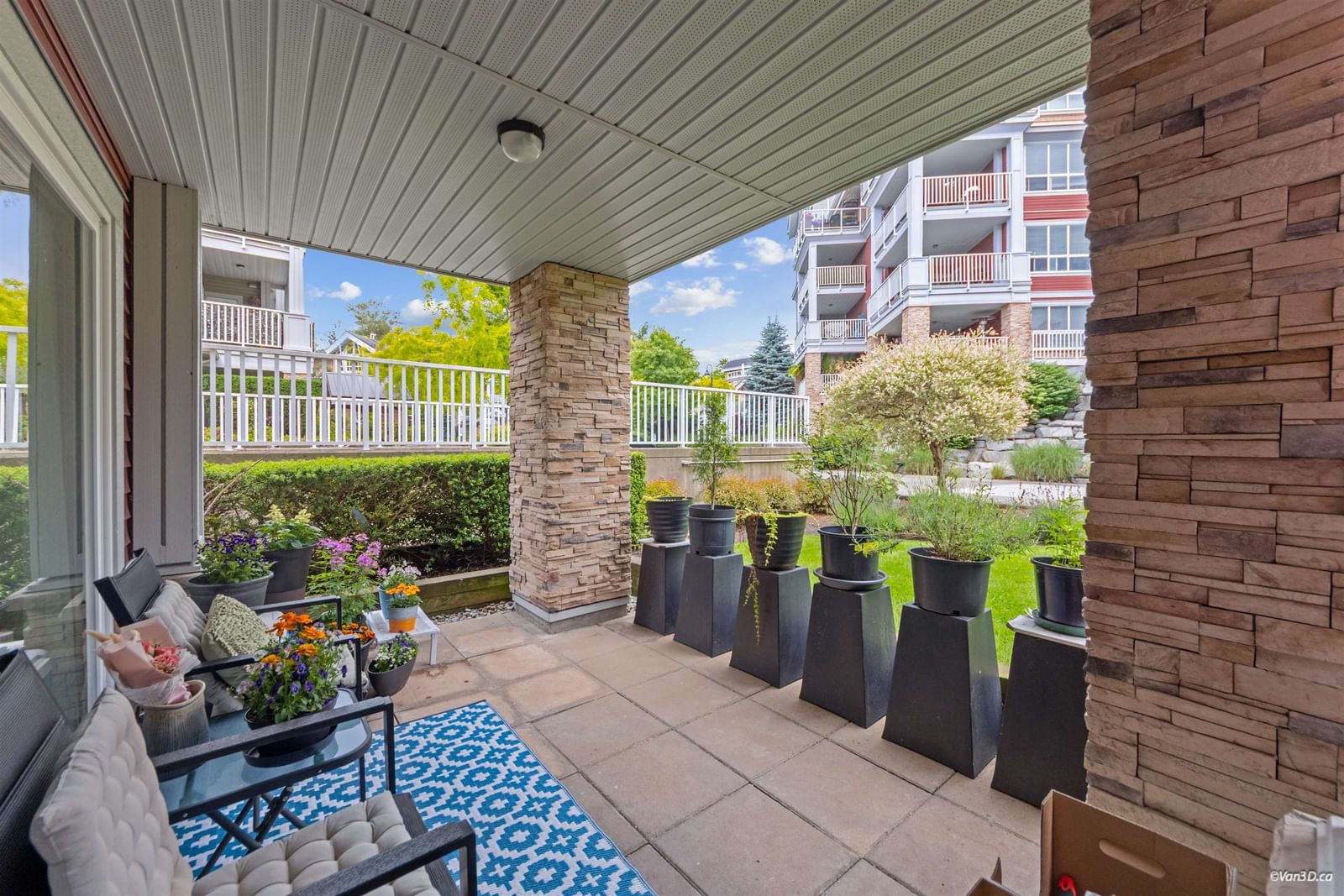 Listing Image 19