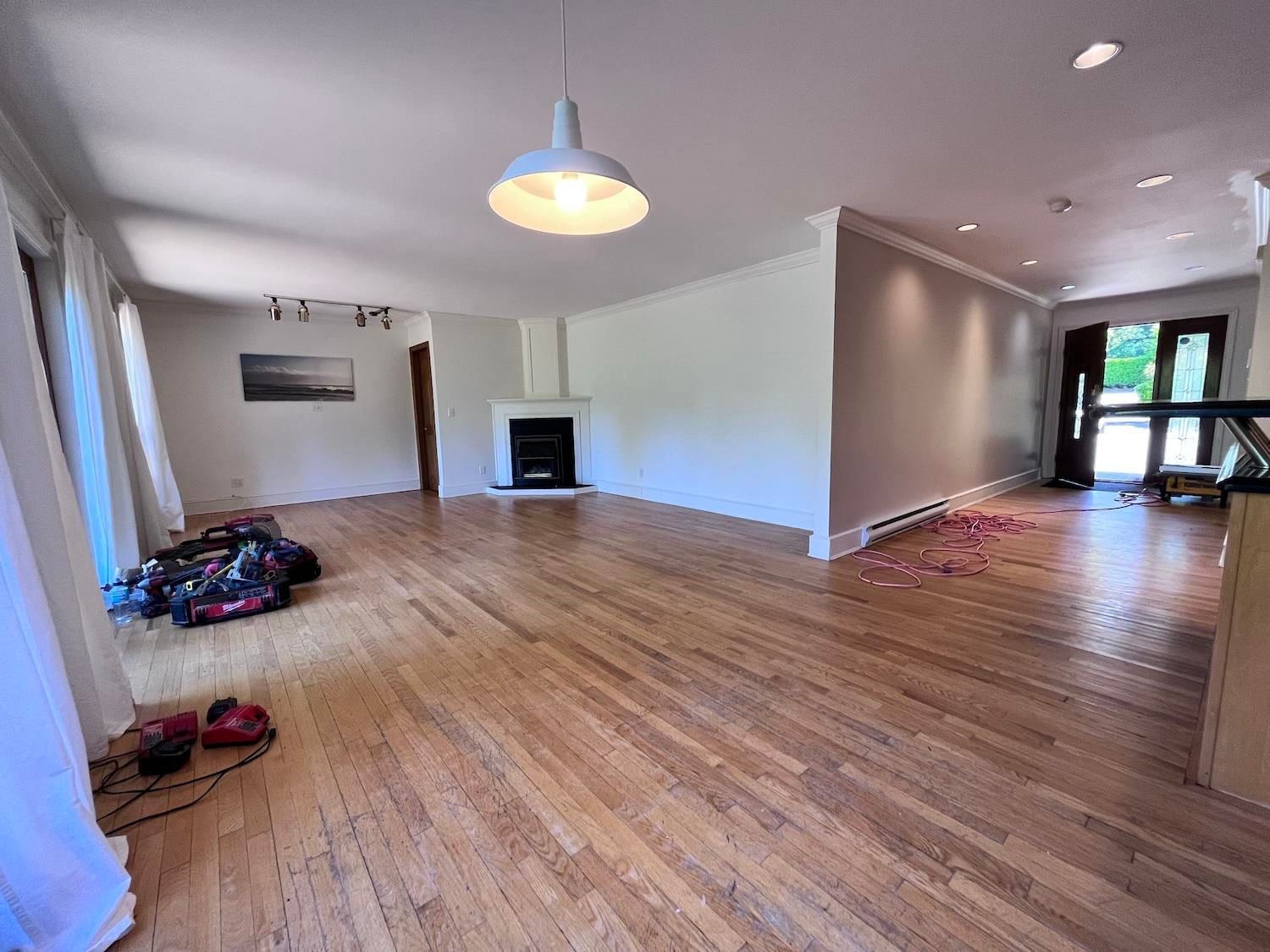 Listing Image 16