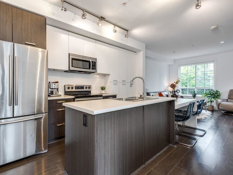 48 - 2423 Avon Place