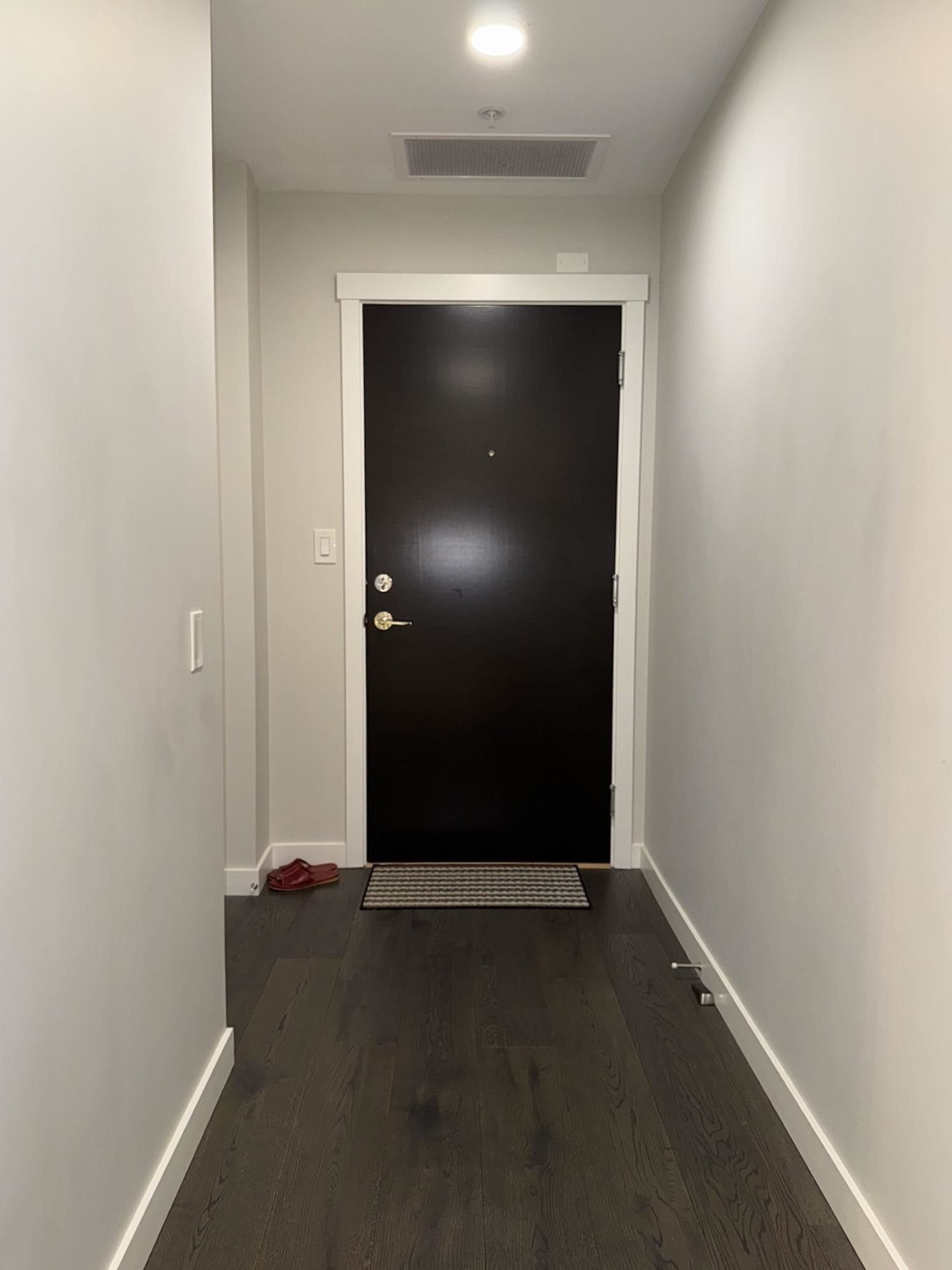 Listing Image 28