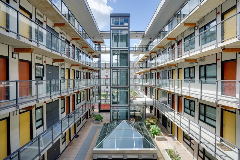 404 - 138 Hastings Street E