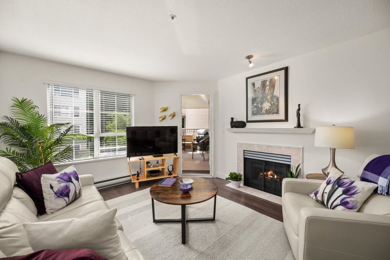 209 - 2975 Princess Crescent