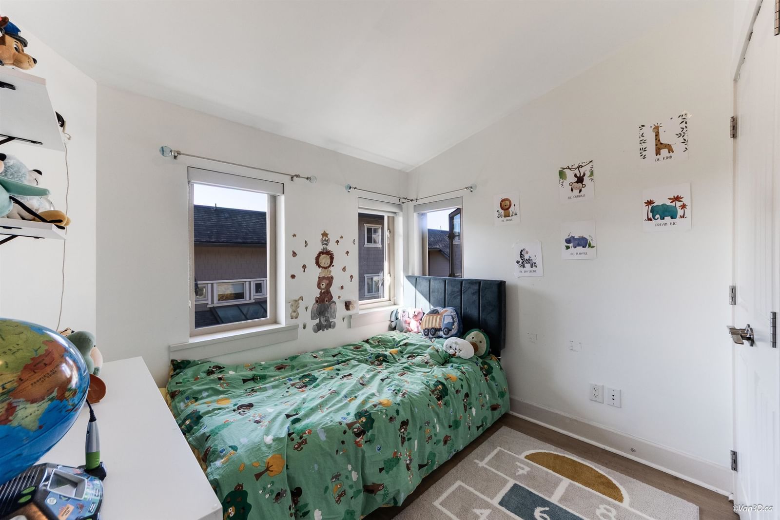 Listing Image 19