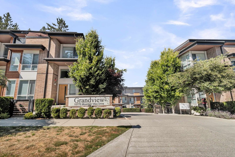 31 - 15775 Mountain View Drive